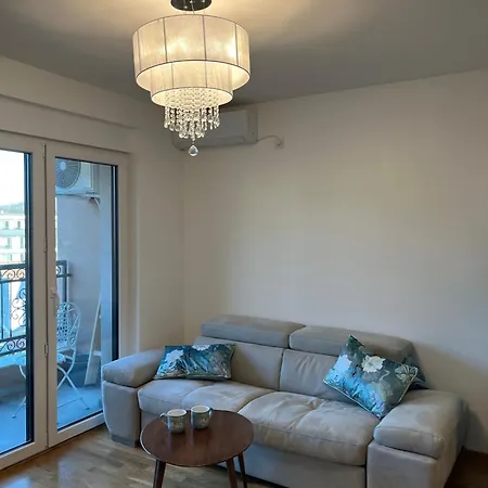 Apartment Eden